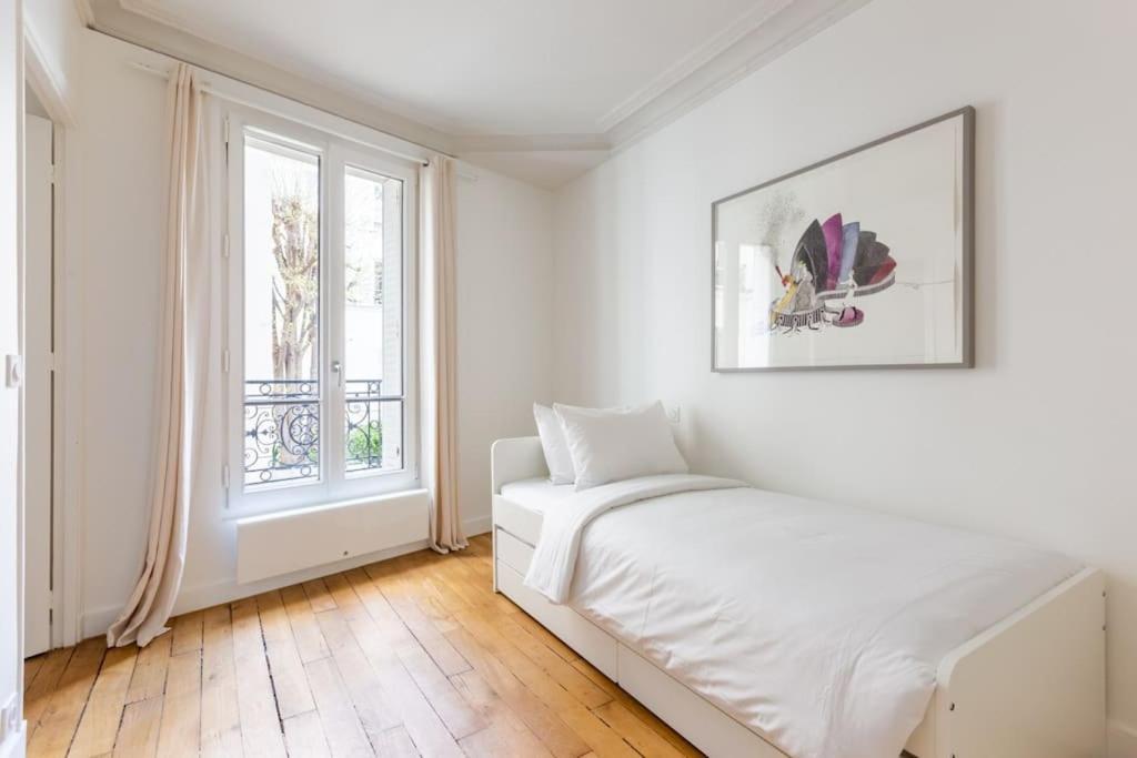 Tour Eiffel - Invalides - Renove Appartement *